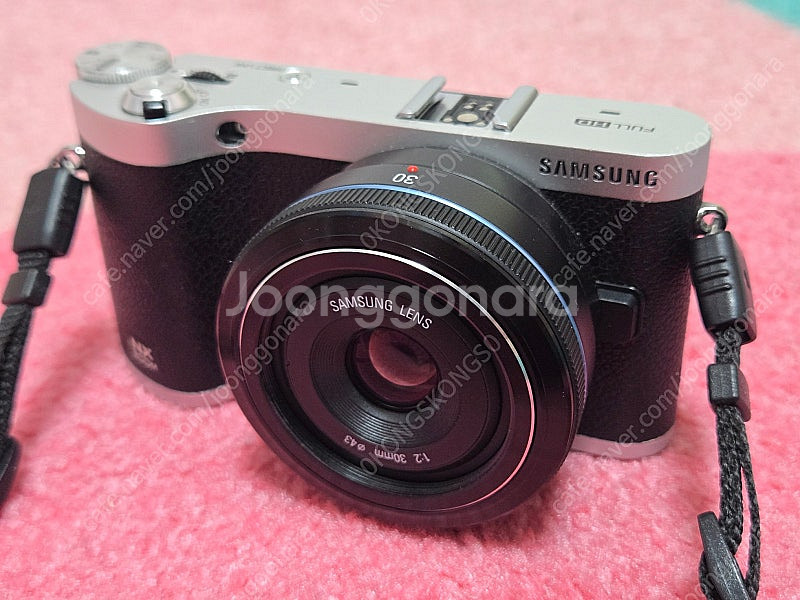삼성전자 NX300M 30mm F2 미러리스 디지털카메...--2