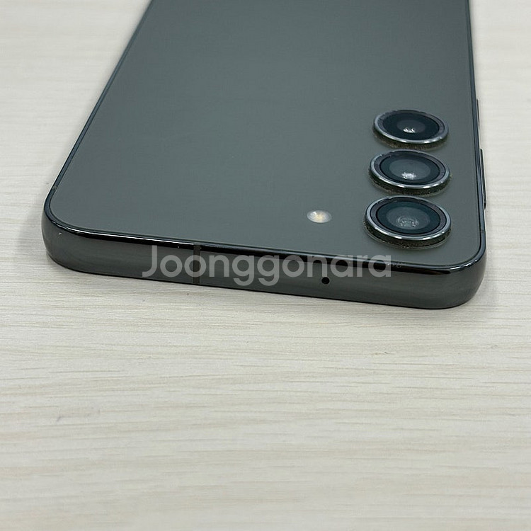 갤럭시S23 그린색상 256용량 무잔상 깔끔한단말기 35만 판매해요--4