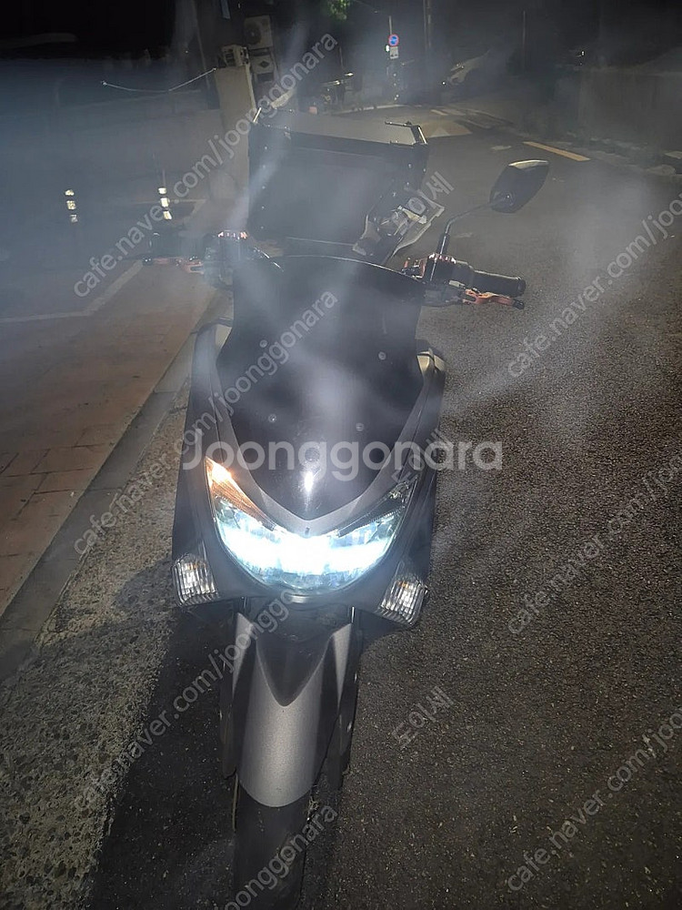 19년식 nmax125 묻따 합니다--0