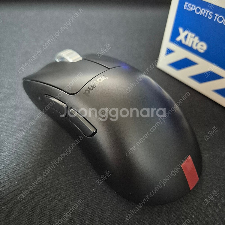 펄사 xlite v4 es mini 마우스 판매합니다.--1