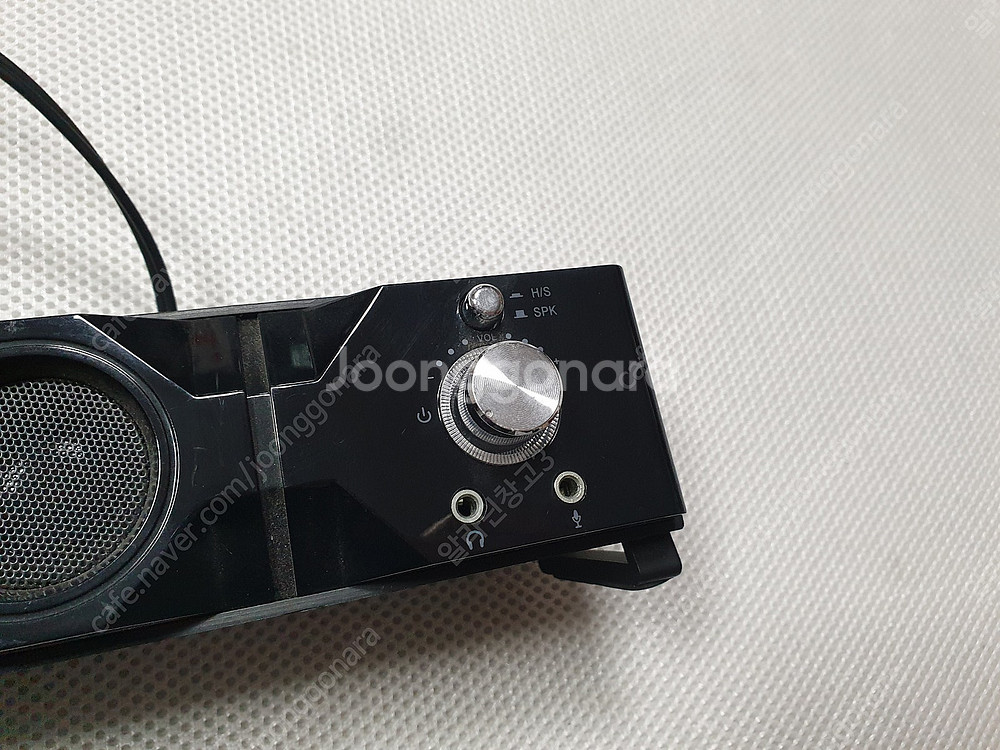 뱅앤올룹슨 Beoplay 블루투스 이어폰 충전기/ 브리...--2