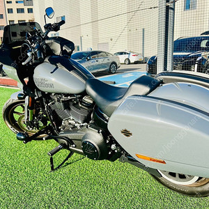 (경기북부) 할리데이비슨 로우라이더st 22년식