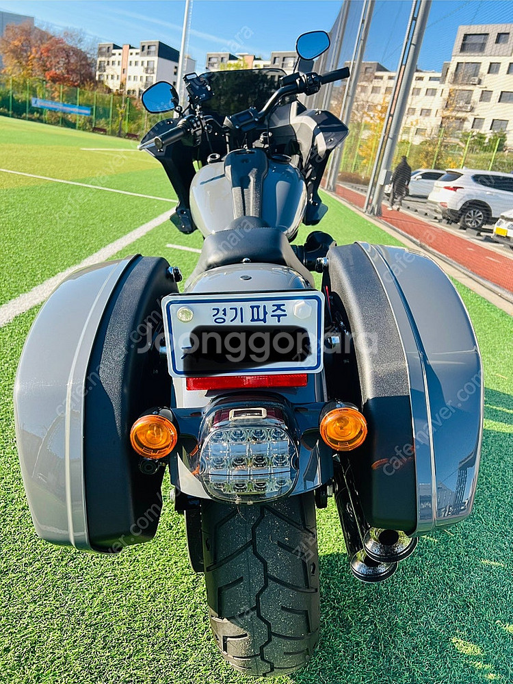 (경기북부) 할리데이비슨 로우라이더st 22년식--2