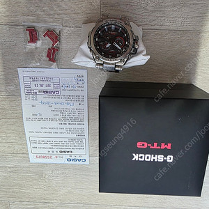 지샥G-shock s-1000d 1A4dr