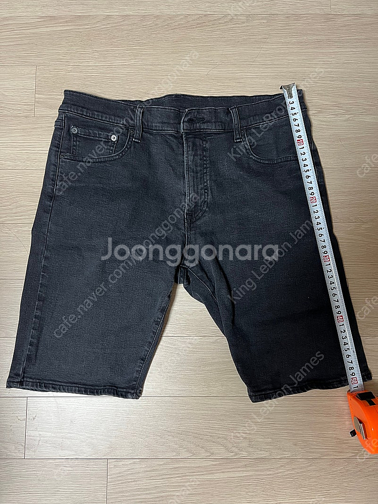 유니클로 블랙 슬림핏 데님 반바지 L (에어리즘 반팔 ...--0