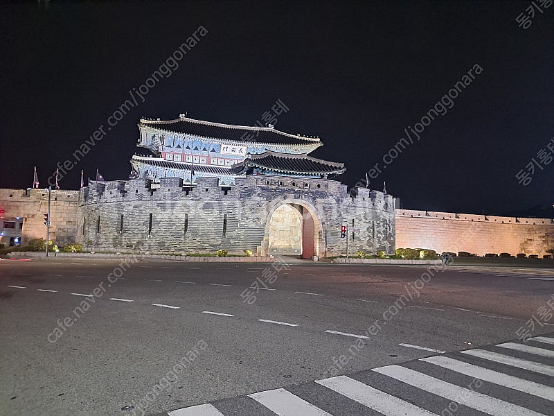 삼성 갤럭시 점프3(M446) 고장난스마트폰 구합니다....--0