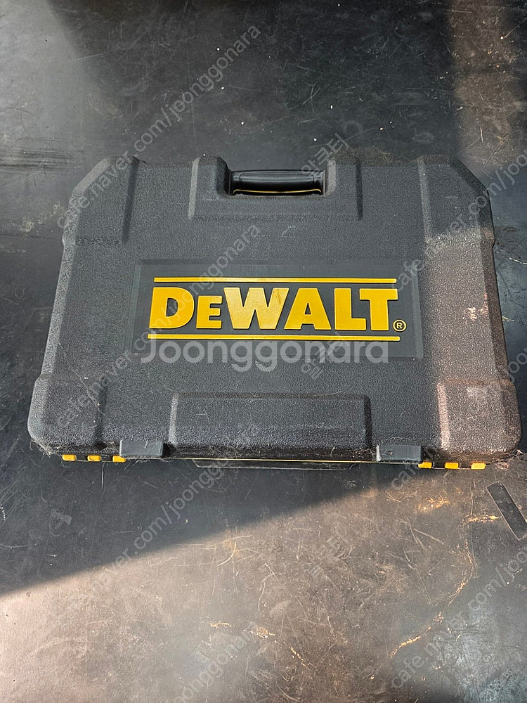 디월트 수공구 세트184pc 판매합니다--2