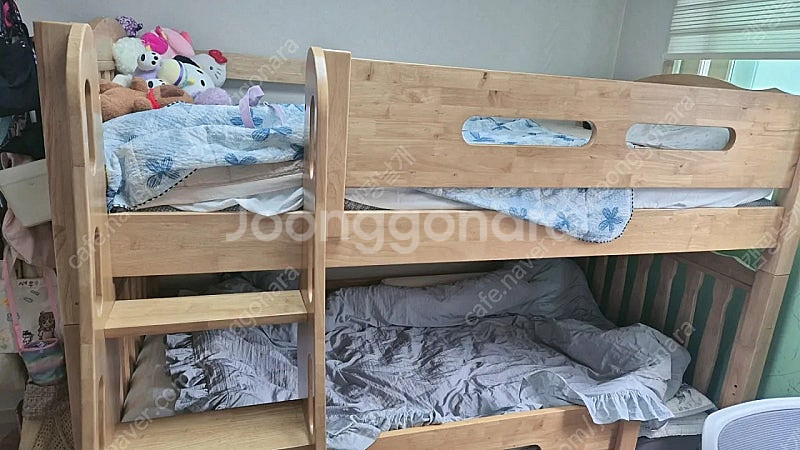 원목2층침대 팝니다. ​--0