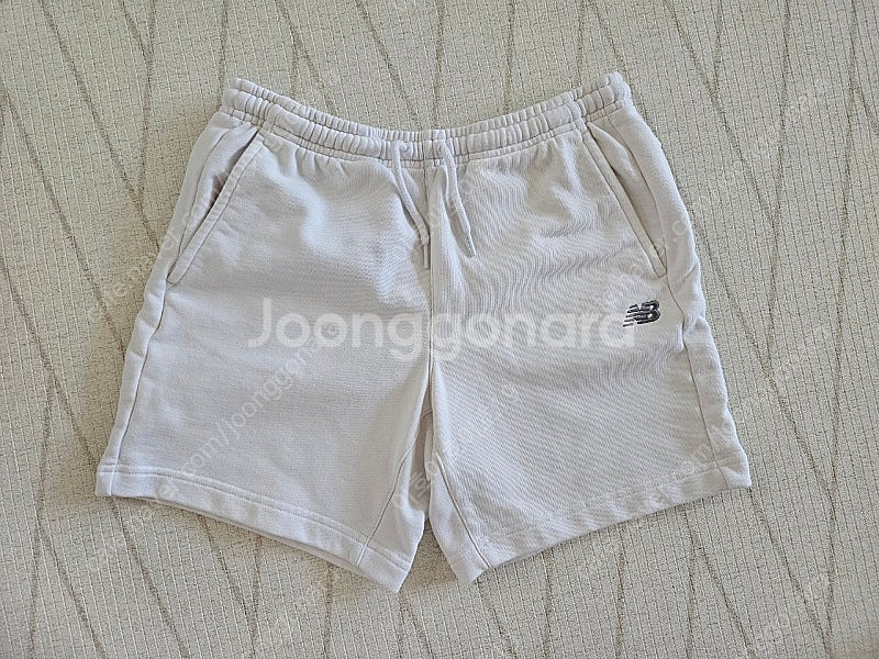 NB 뉴발란스 반바지 (여성,M)--0