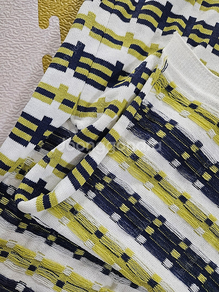 컴젠 니트원피스 택포3--3