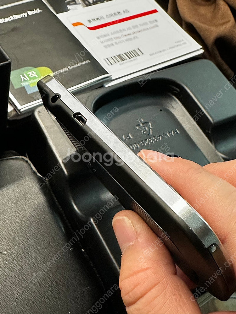 a+급 블랙베리 9900 공기계 한국정발--4