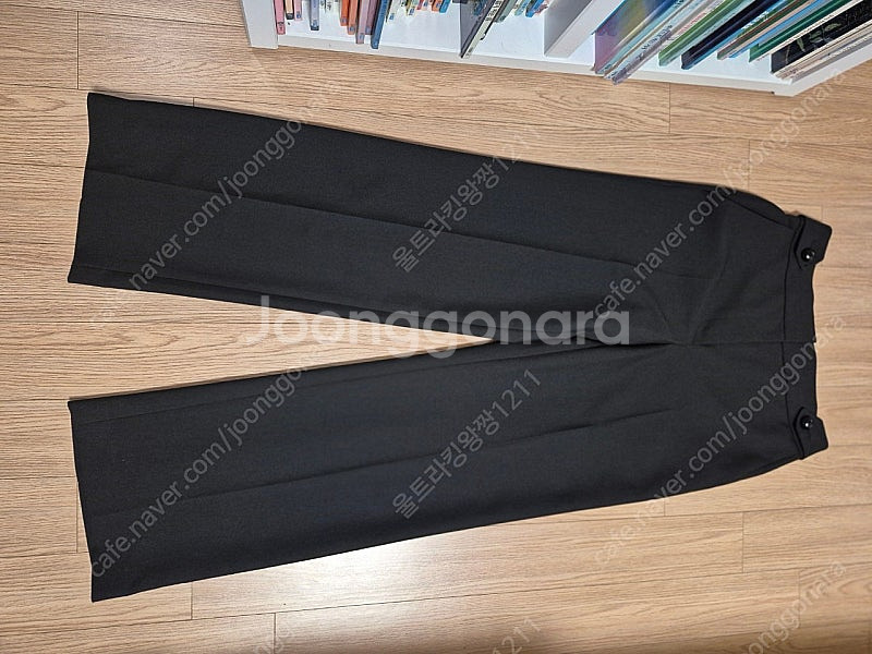 럭키슈에뜨 팬츠--0