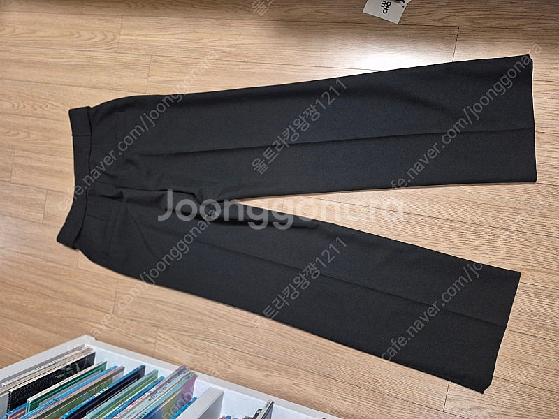 럭키슈에뜨 팬츠--1