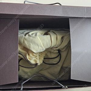 루이비통 루나 PM 코낙 가방 신세계백화점 사우스시티(경기점) 인증서 포함 풀박스 신동품 제품 살때받은 종이백, 종이박스, 더스트백, 인증서 비닐하나까지 그대로 다있는 신동품 풀