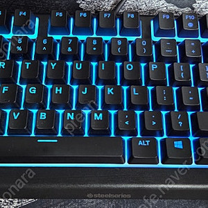 SteelSeries Apex 3 텐키리스 저소음 게이밍 키보드 판매합니다.