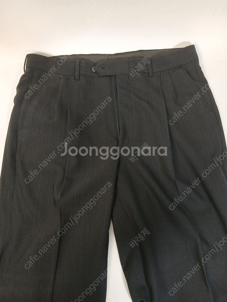 엠마뉴엘 웅가로 검정색 스트라이프 울 혼방 남성 정장 ...--8