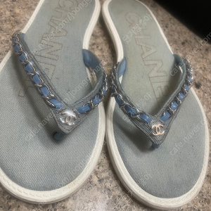 CHANEL샤넬데님체인쪼리36