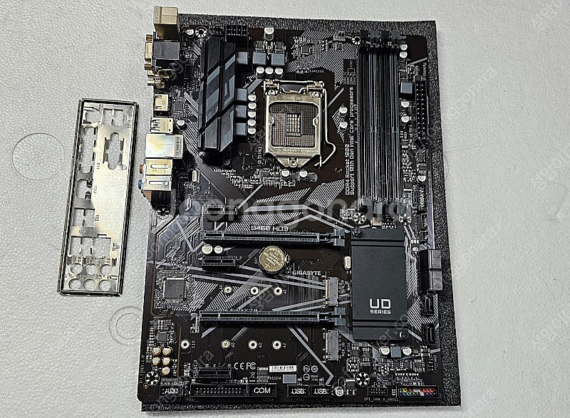 GIGABYTE B460 HD3 듀러블에디션--0