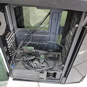 antec s10 컴퓨터 케이스 판매합니다. 최상급