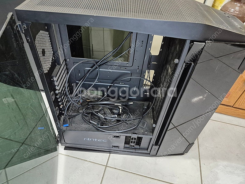 antec s10 컴퓨터 케이스 판매합니다. 최상급--1