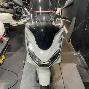 22년식 pcx125 배달셋팅 팝니다.(73,500km)