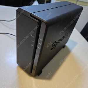 Synology NAS DS124 시놀로지 나스 8T 판매합니다.
