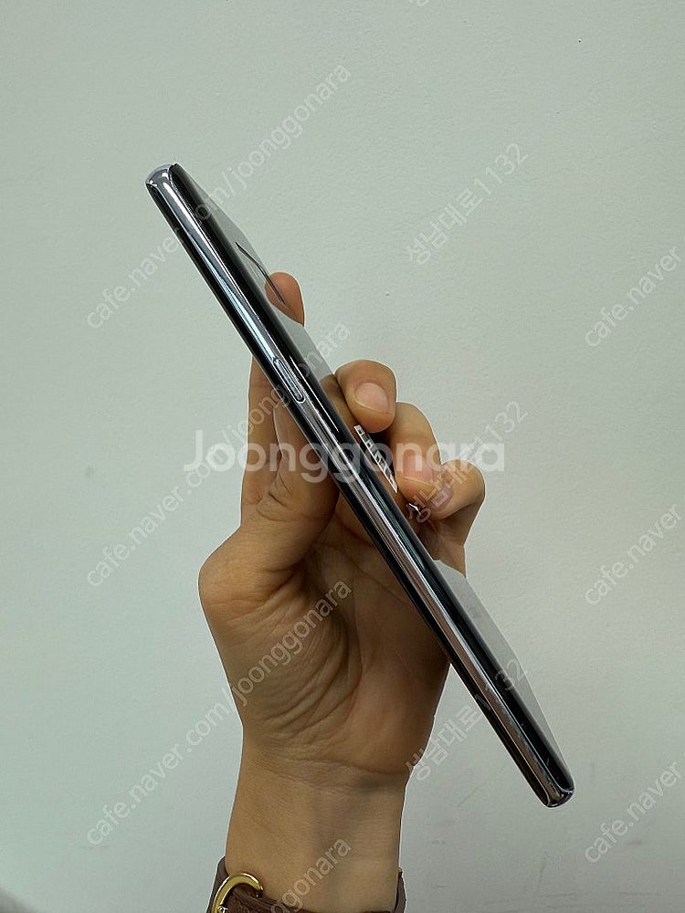 N950 갤럭시 노트8 블랙 64기가 8만 판매합니다.--6
