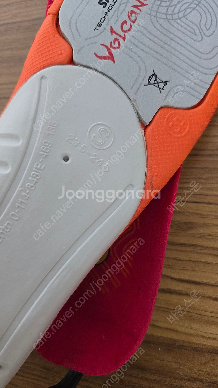 시다스 볼케이노 발열인솔 s 235-245cm--1