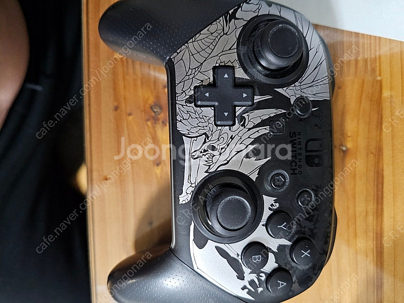 스위치 프로콘 몬헌에디션 팝니다--0