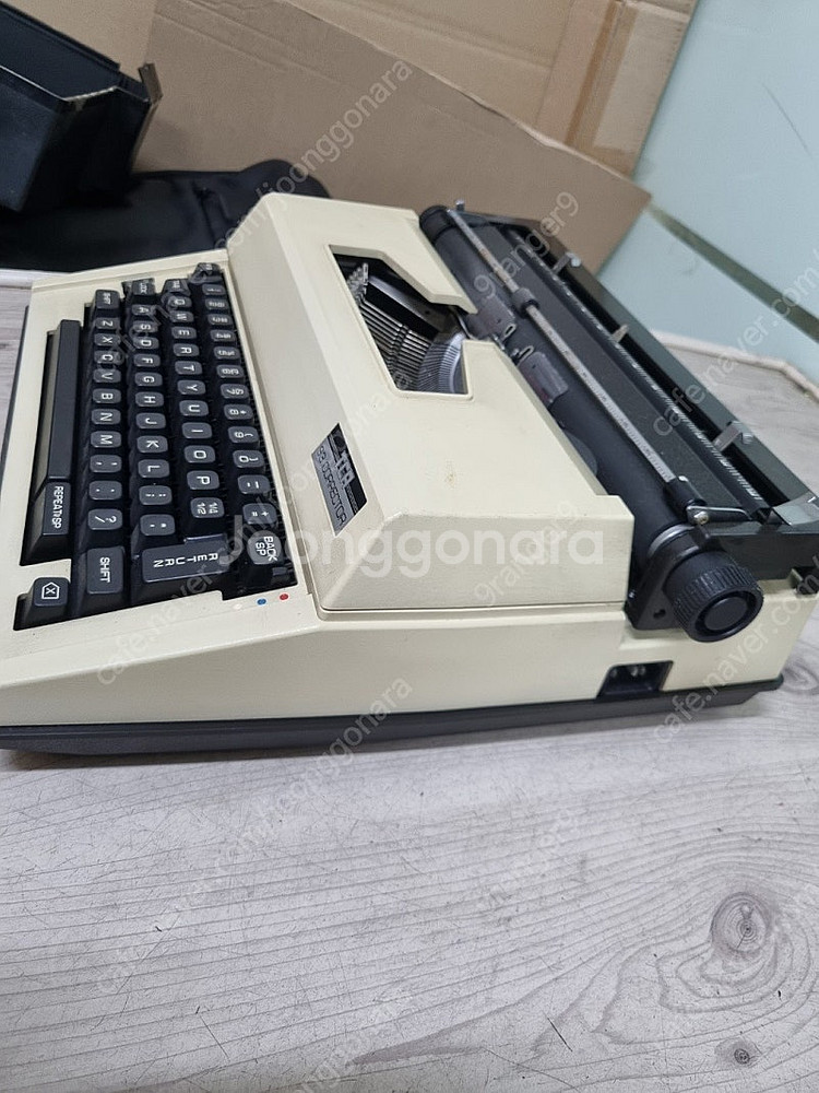 일제 일렉트릭 타입라이터 타자기--0