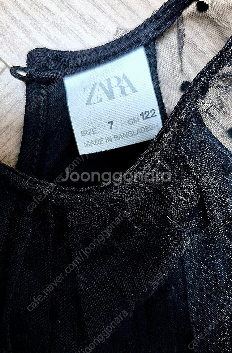 자라키즈 블라우스(미사용)(사이즈7,122cm) 판매합...--2