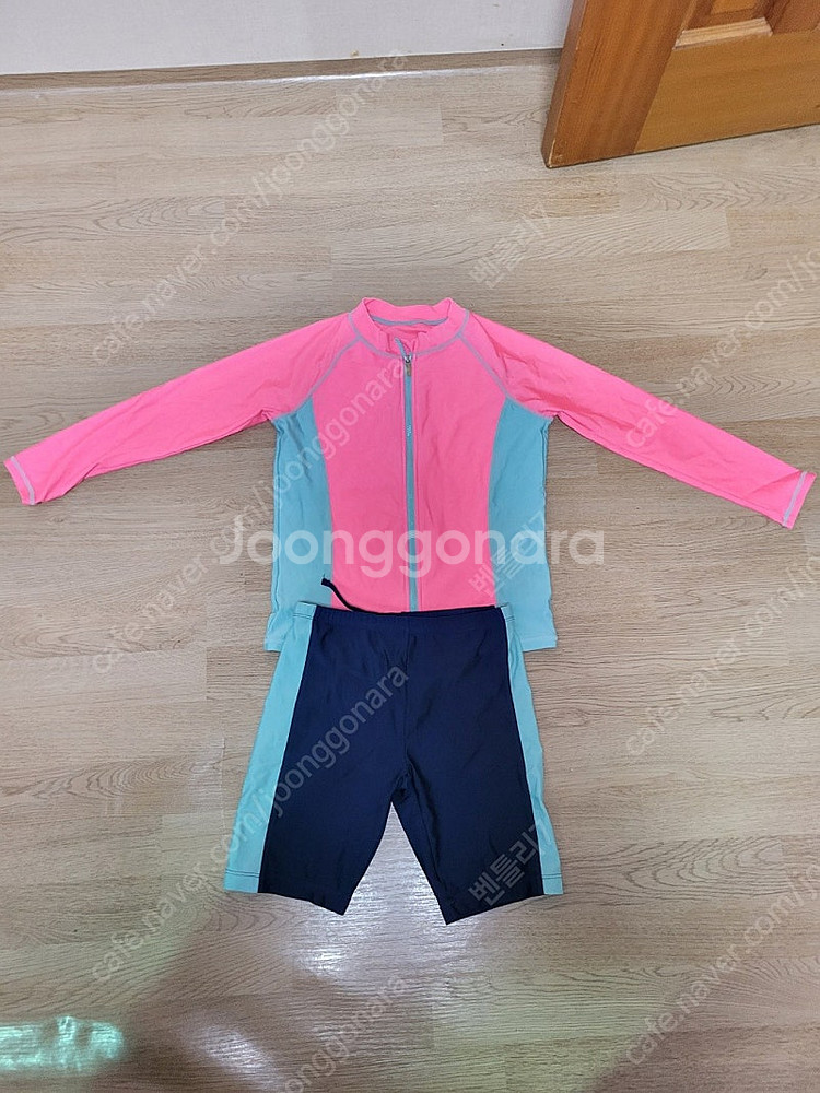 아레나 여아 래쉬가드 세트(직거래 : 마포)--0