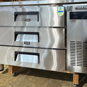 대성 에버젠 1200 간냉식 3단 올스텐 서랍형 테이블 냉장고 새상품 업소용 카페용품