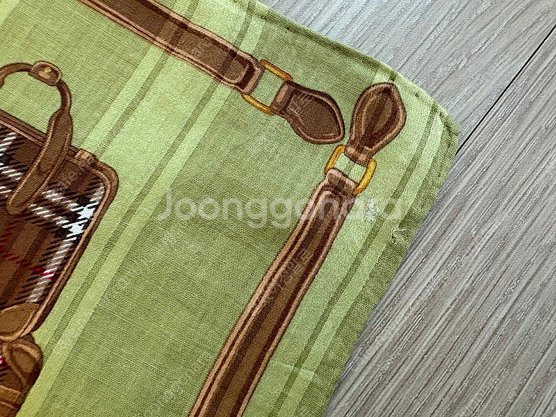 셀린느+버버리 손수건 쁘띠--2