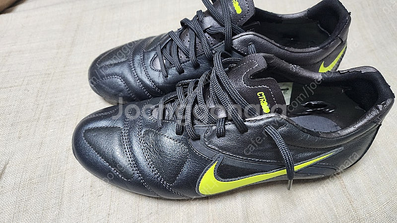 나이키 CTR360 리브레토2 사이즈:270--0