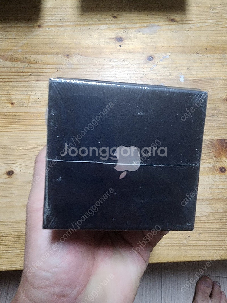 아이폰 3g 8g 국내 정발 미개봉 판매합니다--3