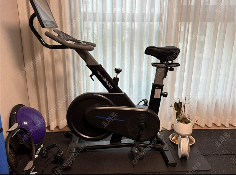 스피닝 헬스 실내 자전거 싸이클 리본 스핀 바이크 Q200X 이미지