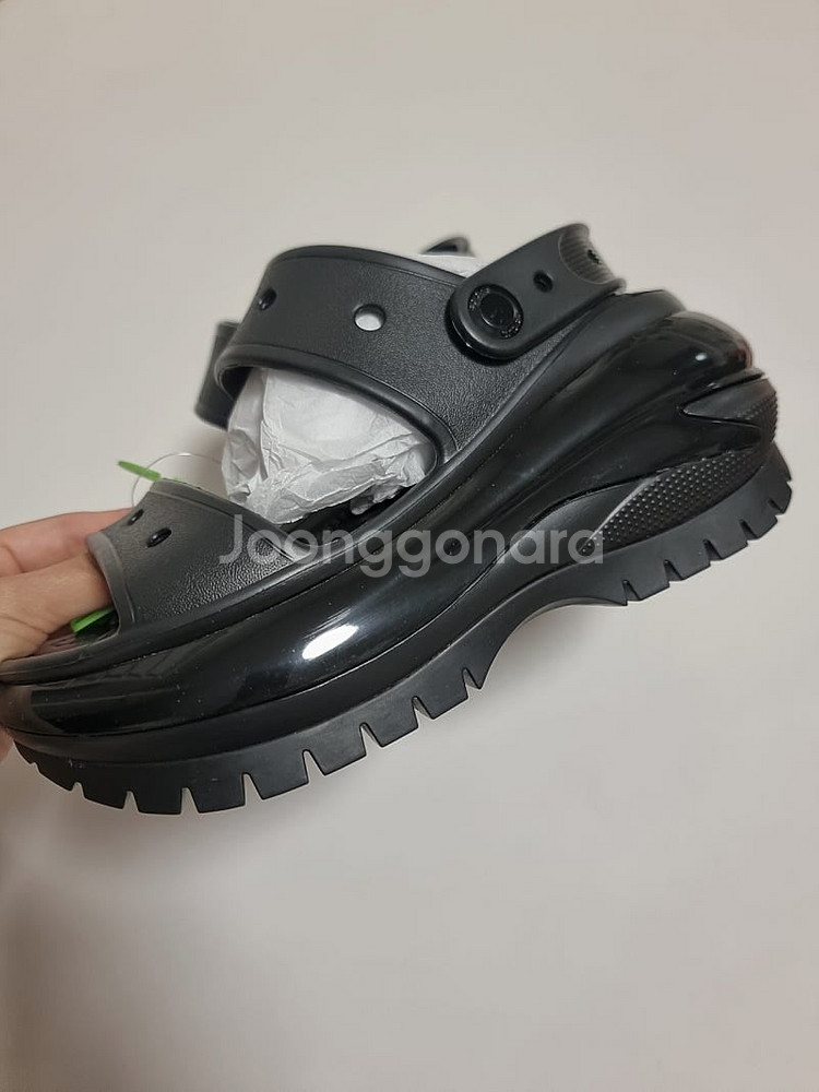 새상품 크록스 메가크러쉬 샌들 220(220~230) ...--0