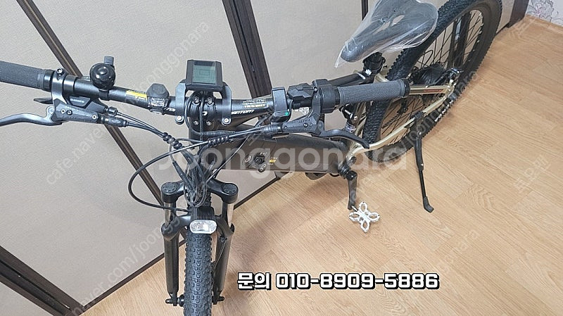 삼천리 전기 자전거 팬텀 FS & 아소스 헬멧--3