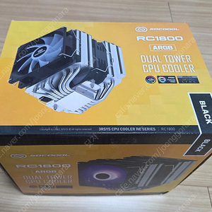 3rsys RC1800 argb 블랙 판매합니다. (여분 팬 1셋 추가증정)