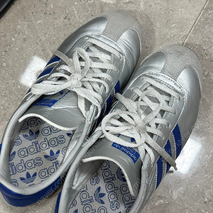 아디다스 컨트리 og 매트 실버 브라이트 블루 235