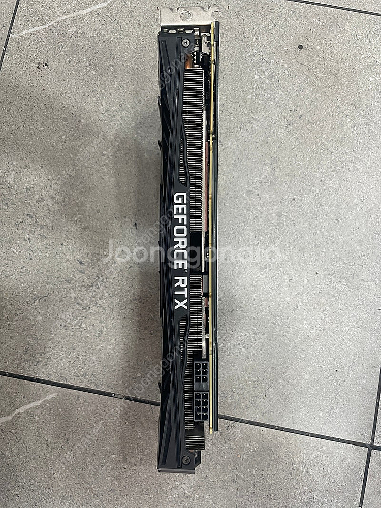 이엠택 RTX 2080 블랙에디션 OC 8GB--6