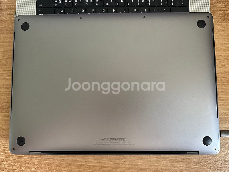 맥북프로 2018 15인치 터치바 i7 16GB 256...--5