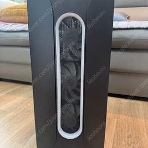 본체 판매합니다 (I5-10400f RTX2060) 부품 박스,파워선 다 같이 드립니다. (개인판매)