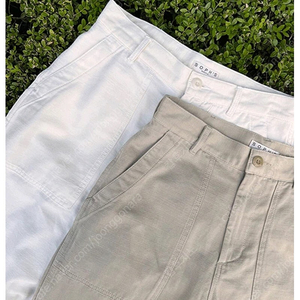 엘레강스초이 랄프 카고팬츠 카키 컬러 S사이즈 새제품 팝니다.
