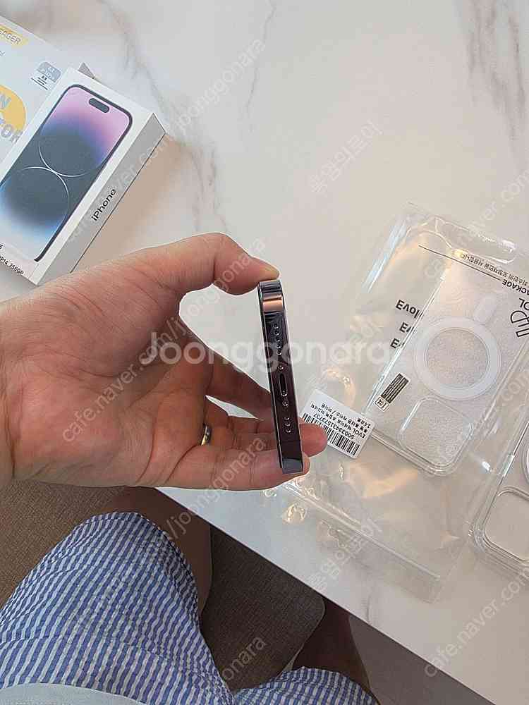 아이폰14 PRO 256G 딥퍼플 팝니다.--3