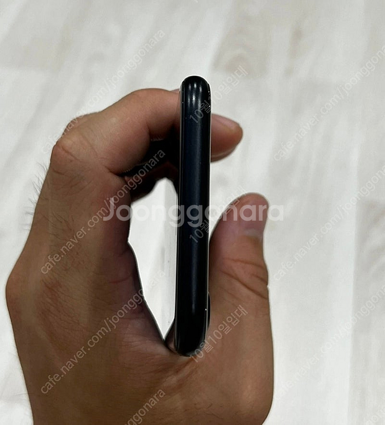 아이폰se2 128GB 블랙--3