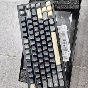 알루미늄 기계식 키보드 레이니 상옵