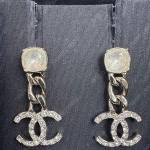 샤넬CC로고 체인드롭 귀걸이 풀세트