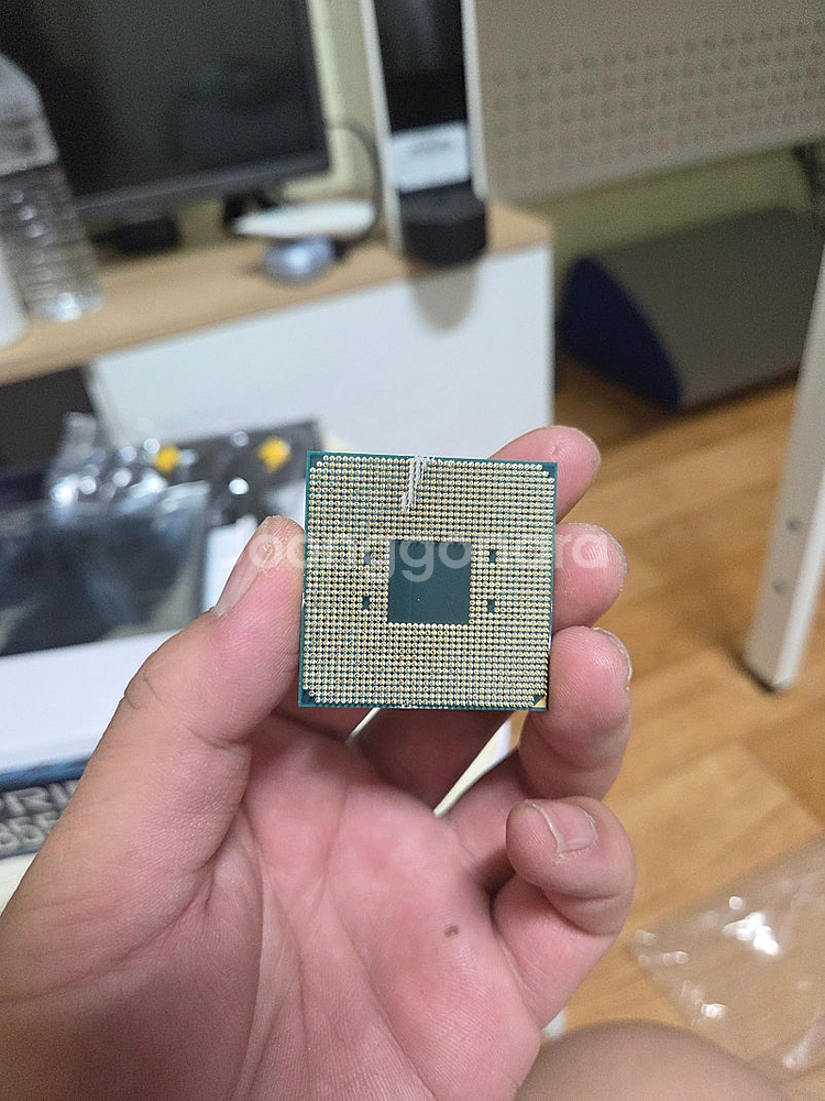 5700x3d 573d , b550m-a, 삼성 ddr...--2